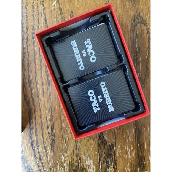 Taco Vs Burrito Card Game 2-4 Players Age 7+ Hot Taco Strategy & Fun Innova - Picture 2 of 5